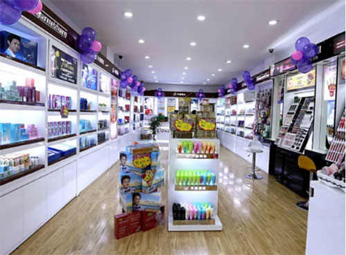 如何經(jīng)營(yíng)好一家化妝品店？