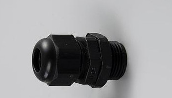 塑料防水電纜接頭和電纜之間什么關(guān)系？